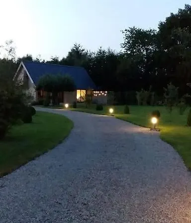 Сasa de vacaciones Maison Independante Avec Parc Au Calme Fumichon