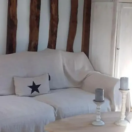 Maison Independante Avec Parc Au Calme Сasa de vacaciones Fumichon