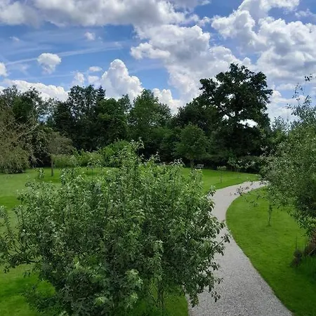 Maison Independante Avec Parc Au Calme Fumichon