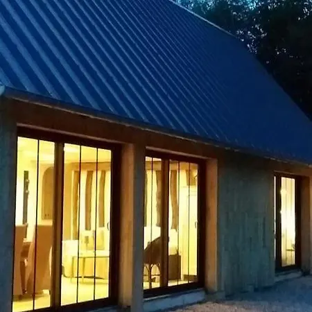 Maison Independante Avec Parc Au Calme Сasa de vacaciones *